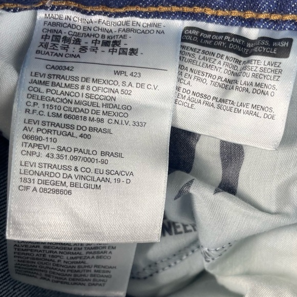 Levi’s Jeans Womens 26 Engineered Baggy Tapered Cropped Dark Wash Denim Casual - Picture 10 of 10